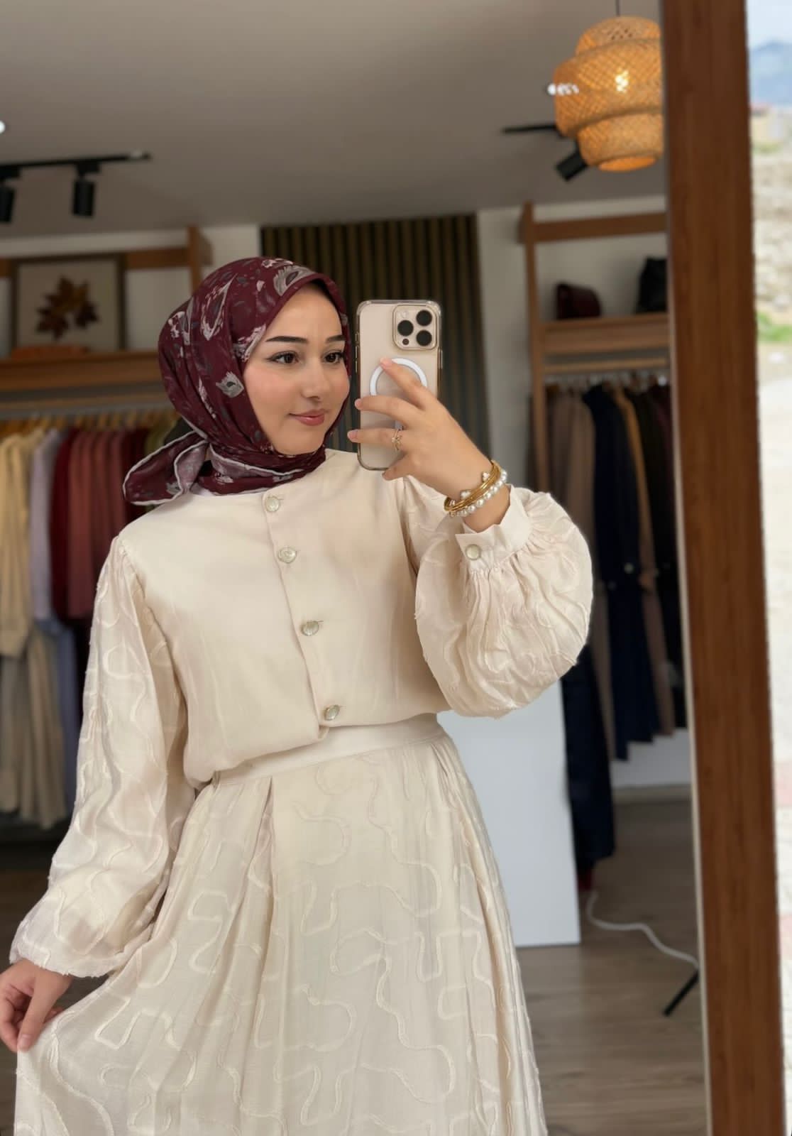 Susuzyayla Huzur Dolu Kadın Escort Deryan