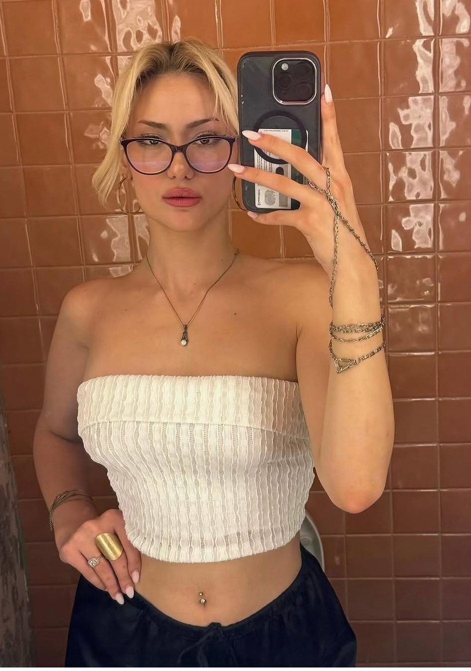 Kavlaklar Elit Escort Bayan Zeynep