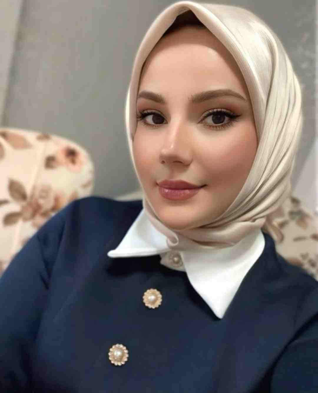 Tepeoba Alman Escort Emel